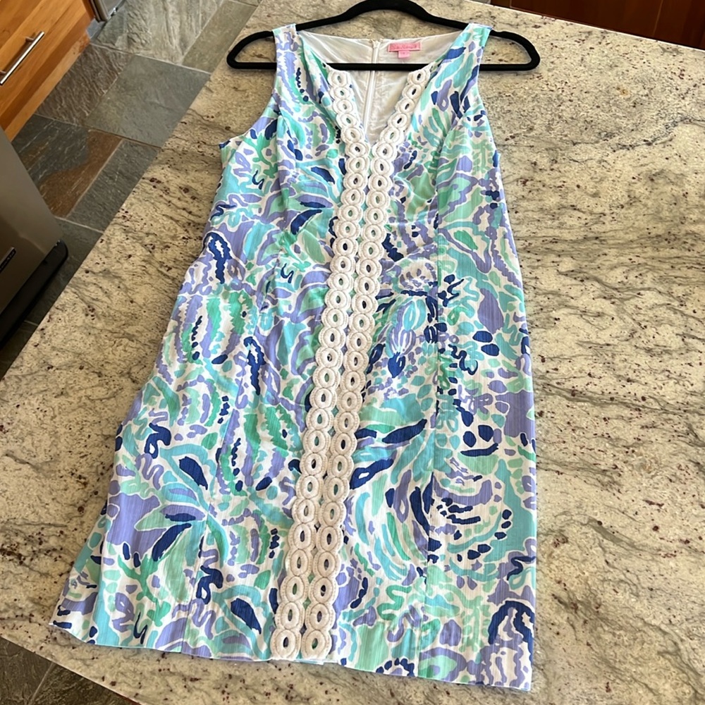Lilly Pulitzer Beautiful Shift Dress Size 8 EUC Lined Detailed Lilac/Green